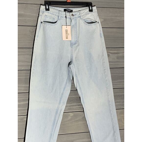 Missguided Light Wash High Waisted Mom Jeans Womens 8 Tall NWT - Picture 2 of 7